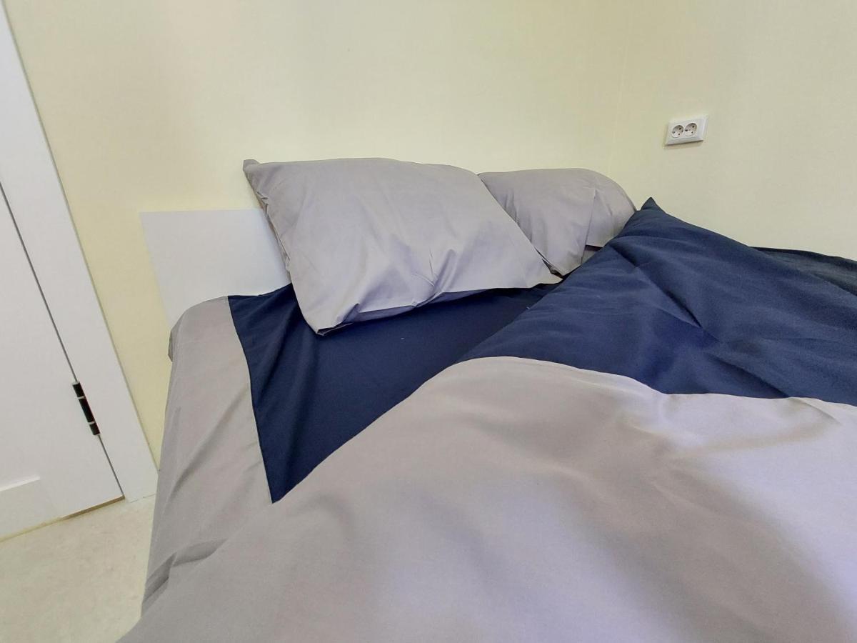 Check Inn Hostel Алмати Екстер'єр фото